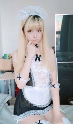 王黎雯