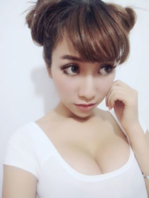 少年发现水里不对劲救下一条命